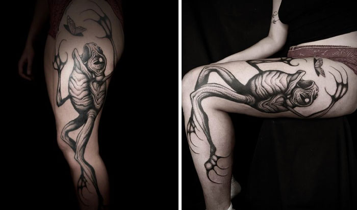 Tatuaje de un sapo atrapando una mariposa 