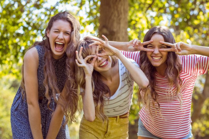 Los amigos ayudan a prevenir muchas enfermedades mentales