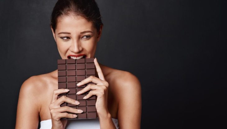 Expertos indican cuánta azúcar se debe consumir según la edad