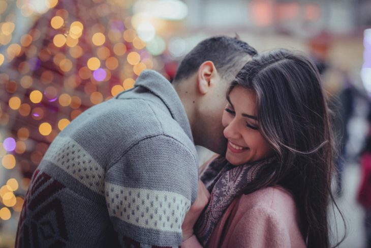 Las parejas que se besan son más estables y tienen una relación sólida