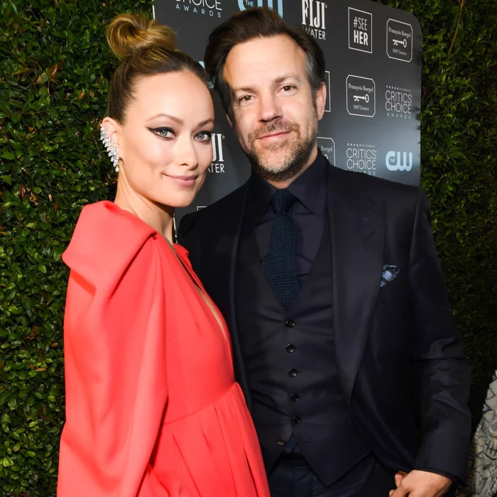Olivia Wilde recibe papeles de custodia en plena presentación de su nueva película