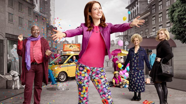 Elenco de la serie Unbreakable Kimmy Schmidt de Netflix en la portada promocional del programa