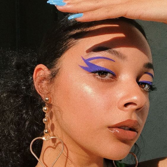 Delineado doble en tono morado; 15 Delineados aesthetic para presumir en tus IG de Instagram
