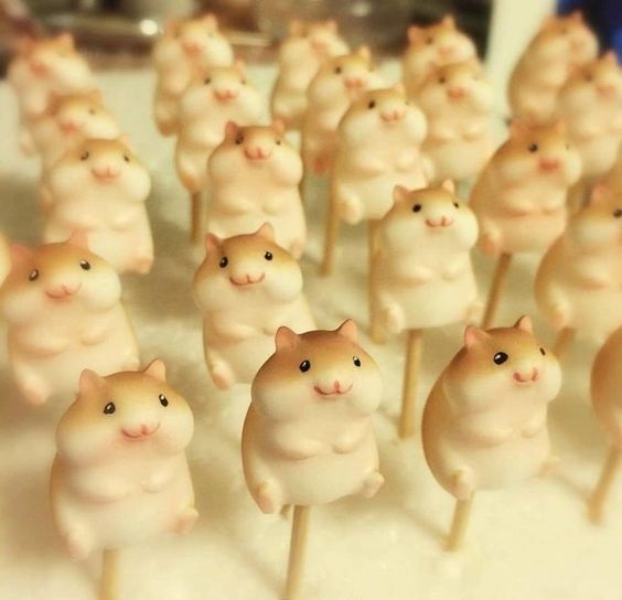 Banderillas de panque de mantequilla en forma de hamster