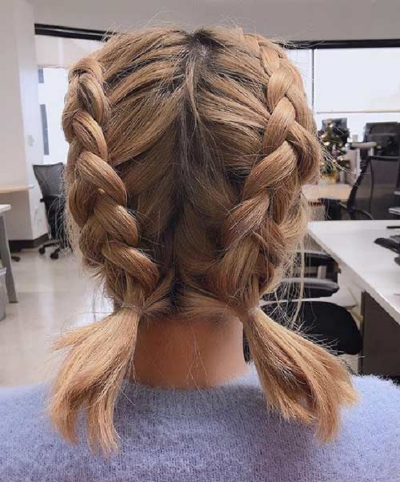 Peinado para cabello corto con dos trenzas