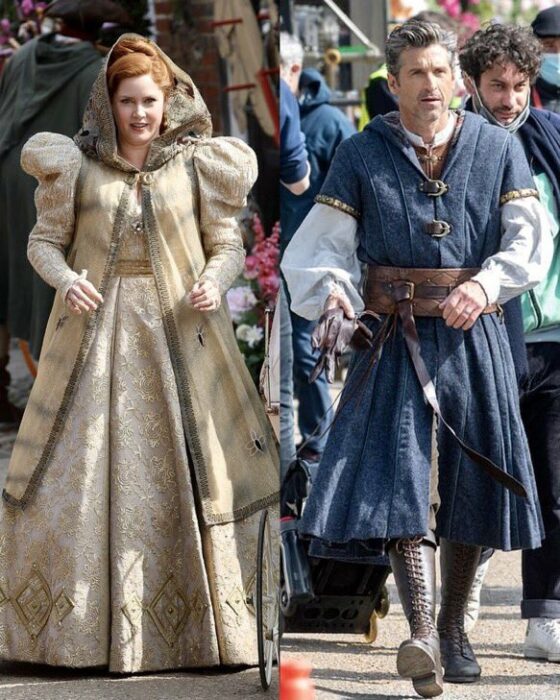 Amy Adams y Patrick Dempsey en las grabaciones de Desencantada