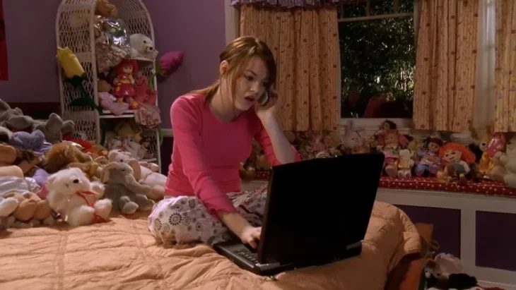 Emma Stone ;13 Celebridades que aparecieron en 'Malcolm el de en medio' y ni las topaste