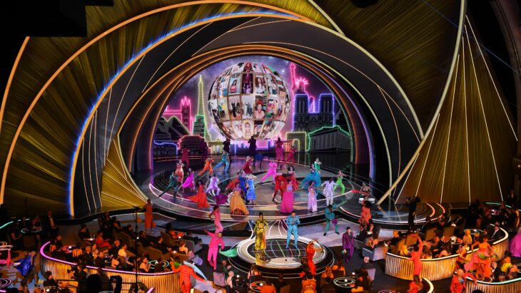 Escenario de los premios Oscar 2022 en la presentación de no se habla de Bruno