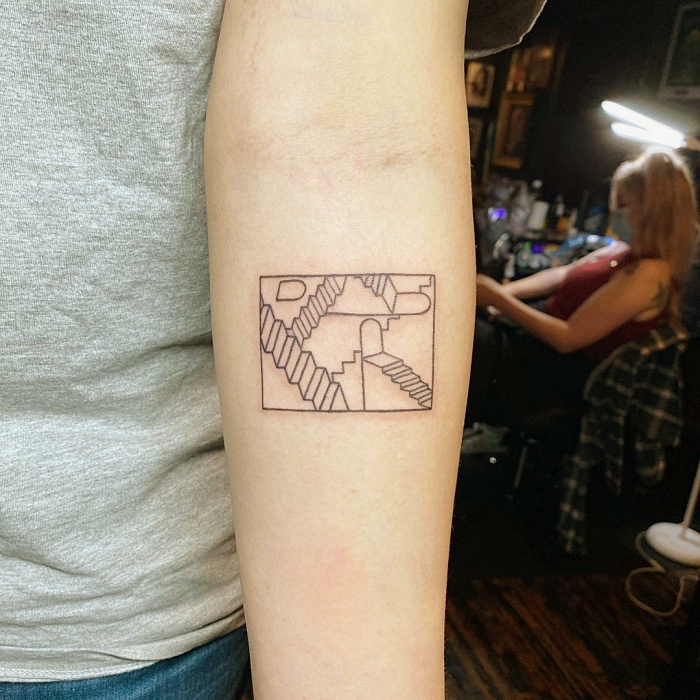 tatuajes con diseño de línea fina, fine line, one line, un solo trazo en forma de mariposa, flores, limones, retratos, animales, corazones