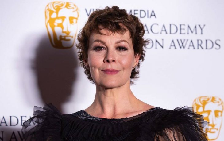 Helen McCrory sonriendo