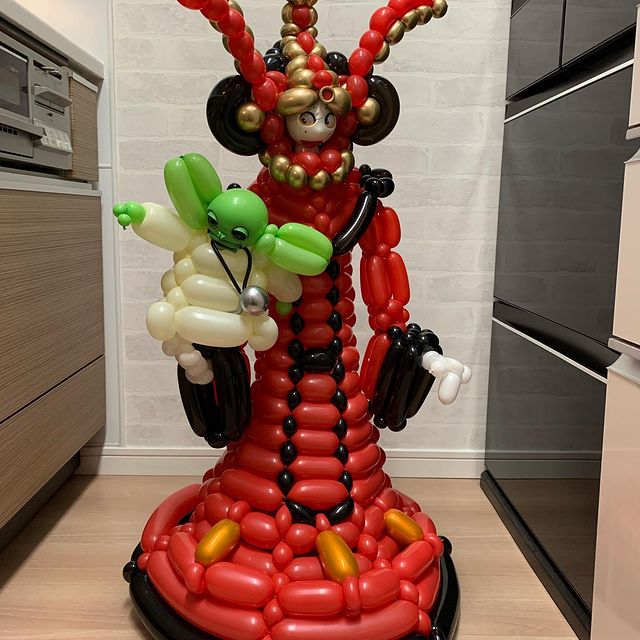 Padmé Amidala de Star Wars ;artista japones crea figuras con globos
