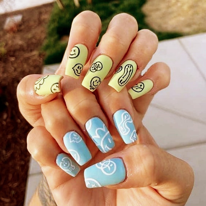 diseño con distintas figuras en las uñas
