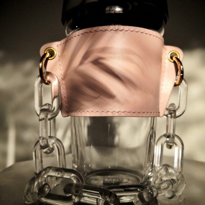 Bolso cristal; 12 Coffee and Chains perfectos para completar tu outfit