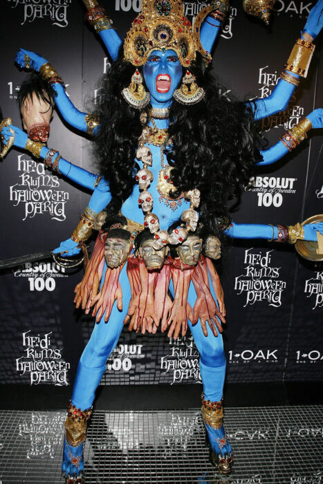Hiedi Klum con sus diferentes disfraces en Halloween