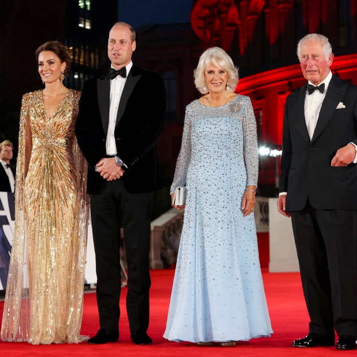 Kate Middleton, Príncipe William, Camilla Parker-Bowles y Príncipe Carlos