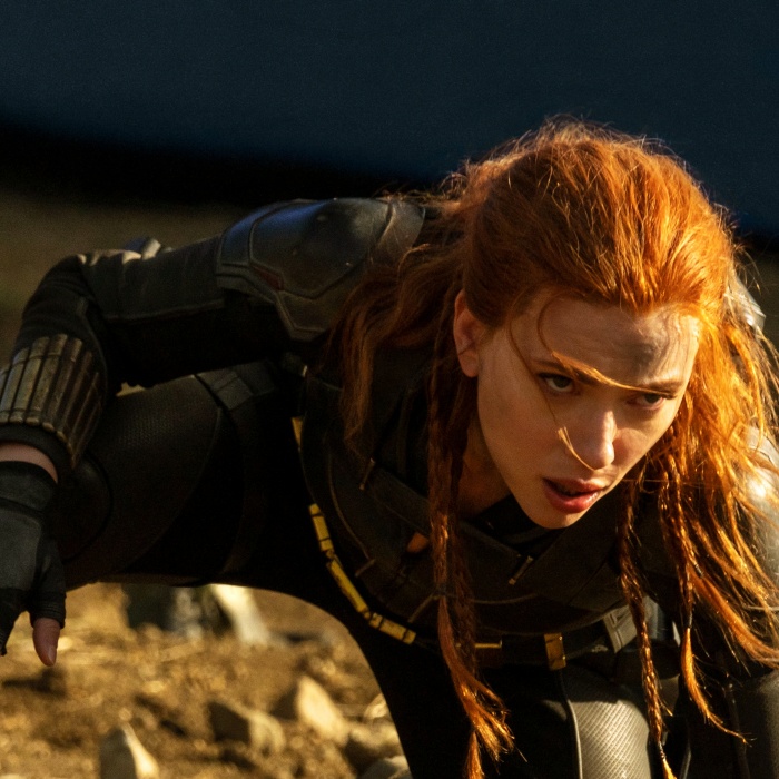 Scarlett Johansson como Natasha Romanoff