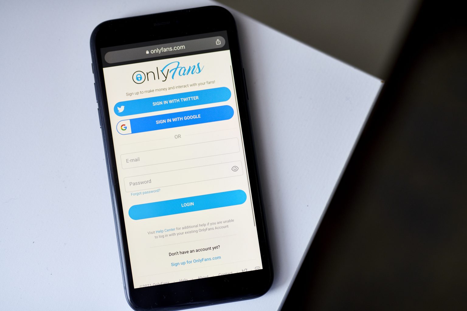 OnlyFans lanza una nueva app de entretenimiento sin 'nudes' ni pagos