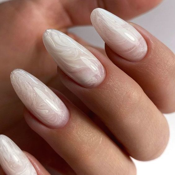 Diseños de uñas elegantes