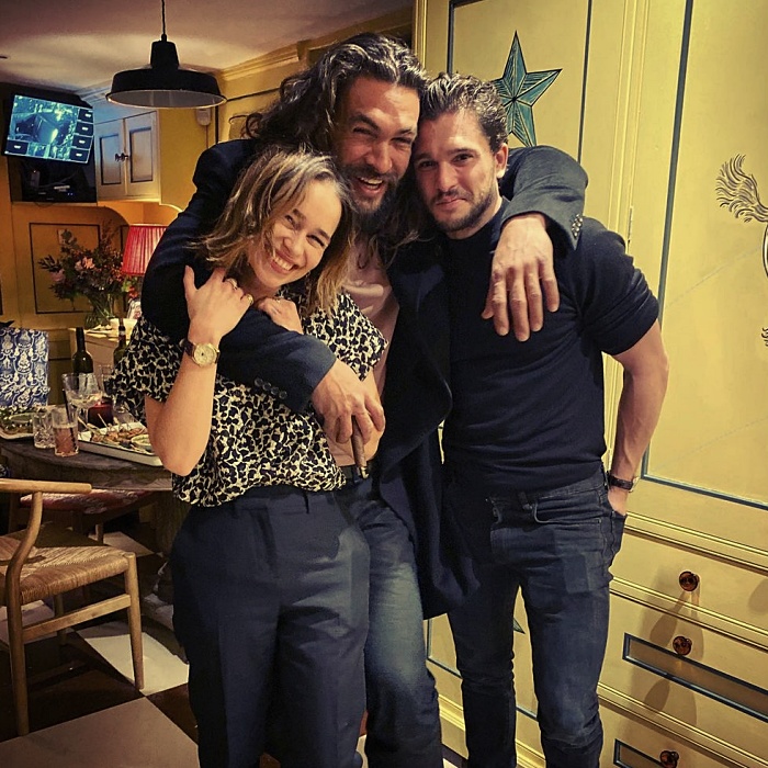 Jason Momoa, Emilia Clarke y Kit Harrington