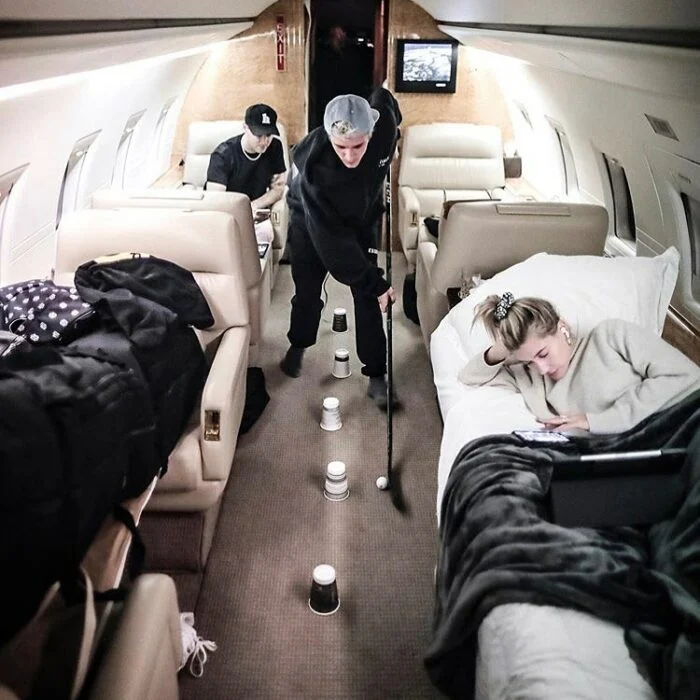 Chicos jugando golf ;20 'Niños ricos' en Instagram que presumen todo lo que compran con el dinero de papá