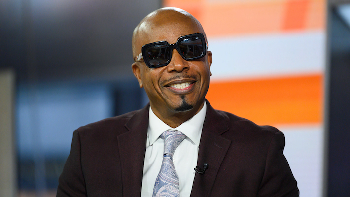 MC Hammer ;10 Celebridades que cayeron en bancarrota después de ser millonarios
