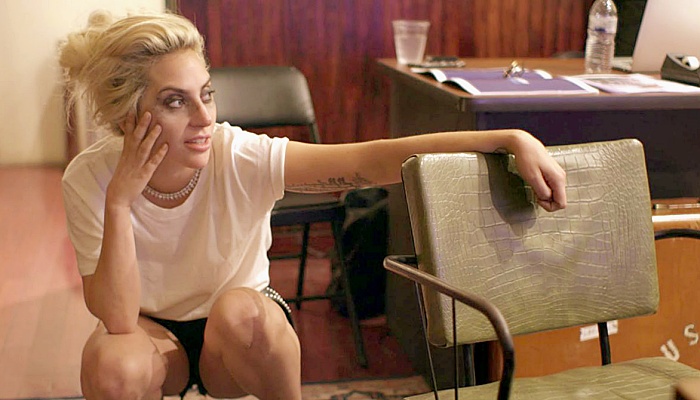 Gaga: Five Foot Two