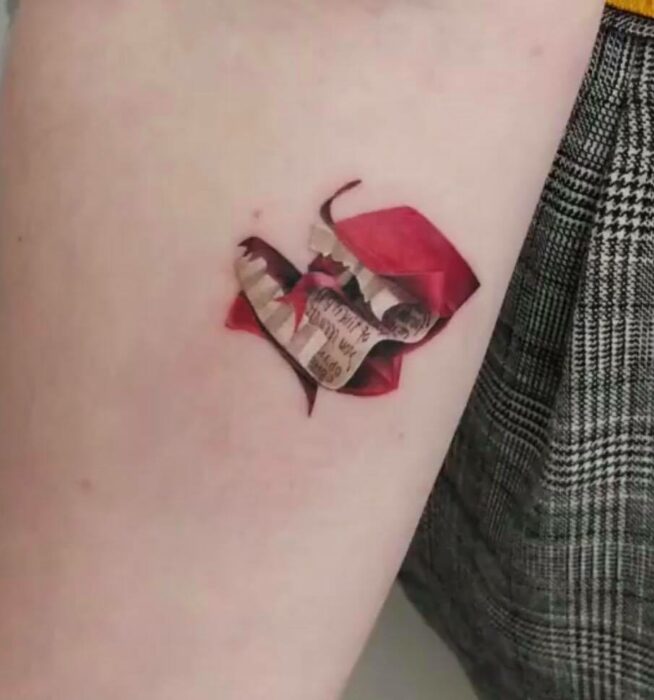 Vociferador; 18 Tatuajes inspirados en 'Harry Potter' que te llevarán de vuelta a Hogwarts