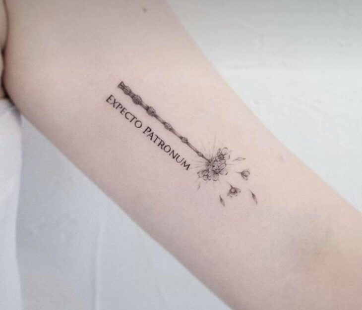 Hechizos; 18 Tatuajes inspirados en 'Harry Potter' que te llevarán de vuelta a Hogwarts
