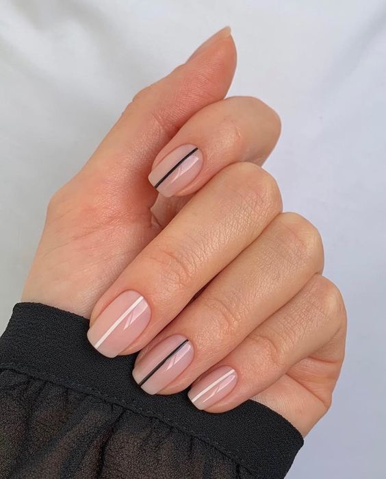 manicuras con líneas ;15 Ideas para enchular tu manos con un estilo minimalista