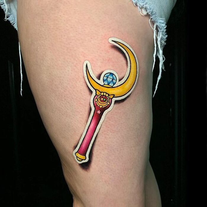 Sailor Moon ;Artista crea hermoso tatuajes que parecen 'stickers' para la piel