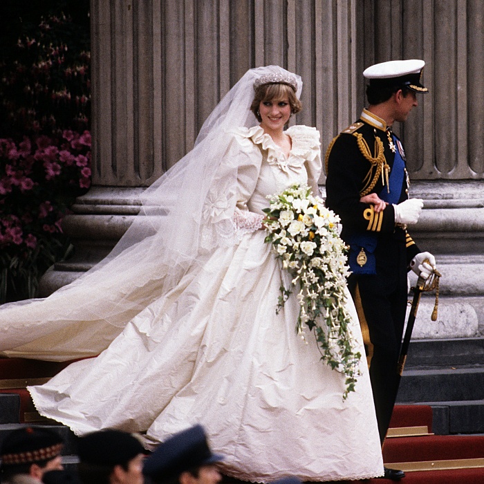 Su vestido de bodas rompió récords