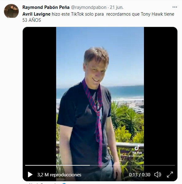 Comentarios en Twitter sobre el video de Avril Lavigne