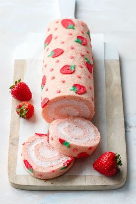 Pasteles aesthetic con betún y frutas