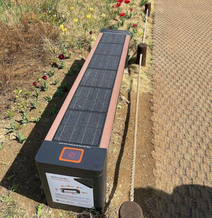 Bancas con paneles solares ;18 Pruebas de que Corea del Sur es un lugar increíble para vacacionar