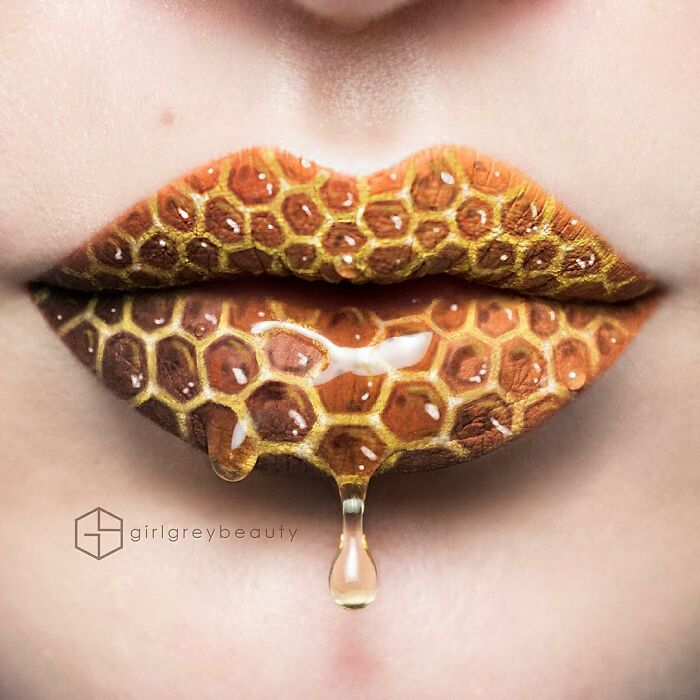 Labios con un enjambre, Creación de Andrea Reed; Artista crea hermosas obras de arte sobre sus labios