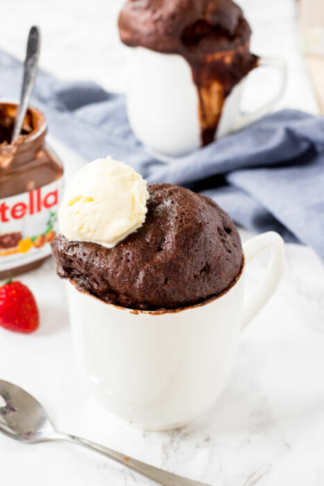 Pastelillo sabor nutella; 13 Sencillas recetas para hacer 'mug cakes' en microondas