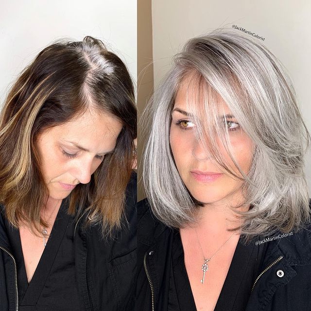 Chica antes y después de teñir su cabello en tono plateado; Convierte cabello con canas en hermosas melenas plateadas