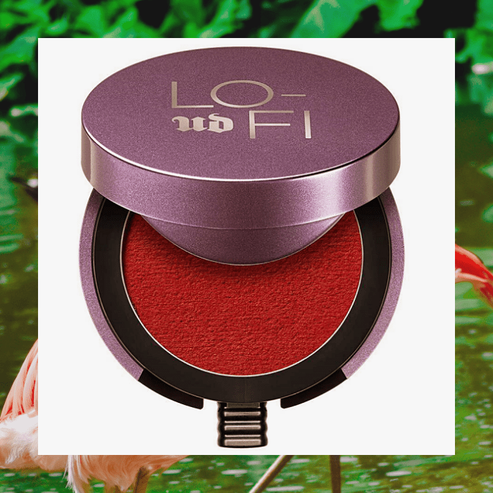cojín de labial rojo de la marca Urban Decay