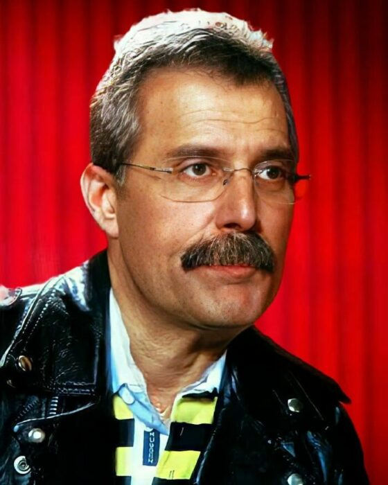 Freddie Mercury si viviera actualmente