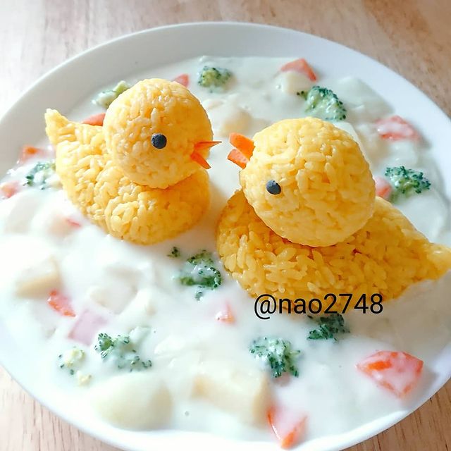 Onigiris de arroz en forma de pato; Platillo elaborado por nao2748; Hermosa comida de bento estilo japonés