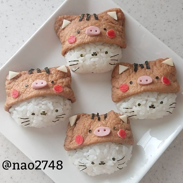onigiris en forma de gatito; Platillo elaborado por nao2748; Hermosa comida de bento estilo japonés