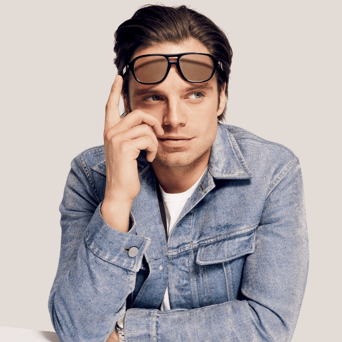 actor romano-americano Sebastian Stan en sesión de fotos