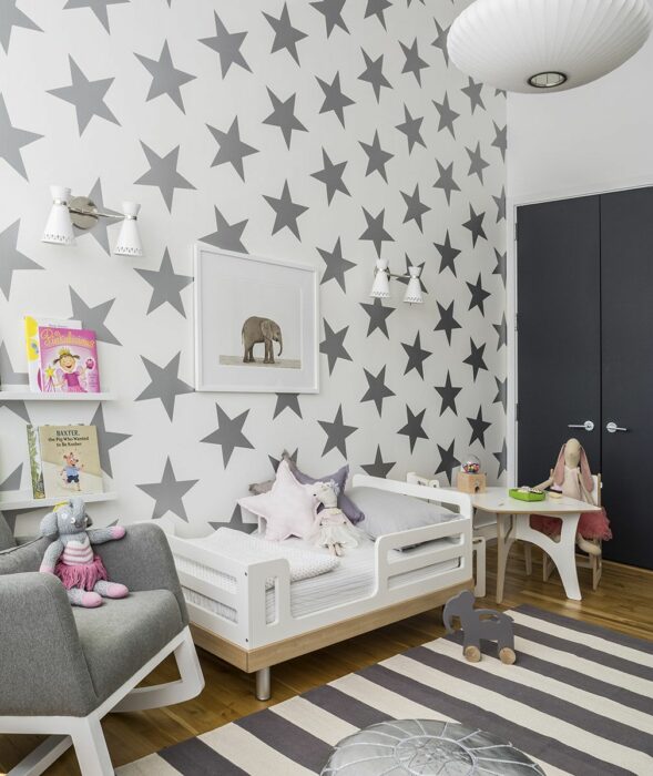 Decoración de cuarto con estrellas en tonos grises