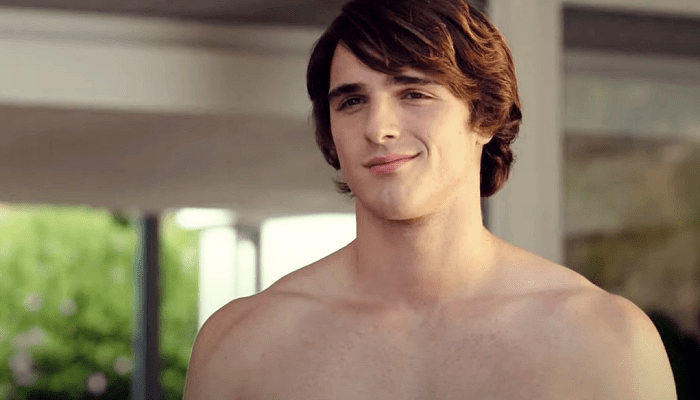 Noah Flynn en El stand de los besos