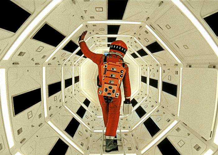 escena de la película "2001: Odisea en el espacio"