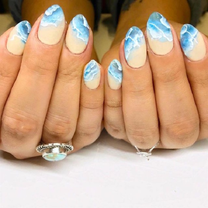 Manicura inspirada en el mar
