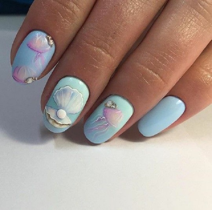 Manicura inspirada en el mar