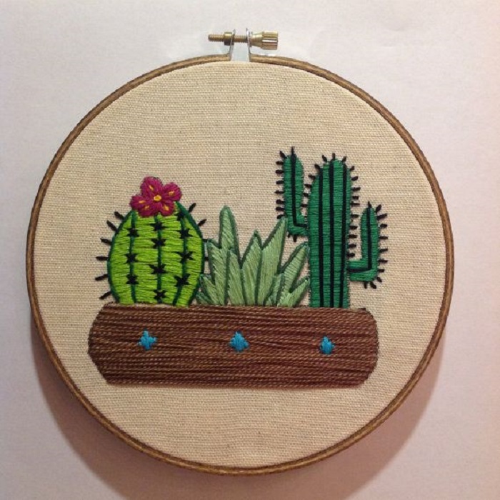 Bordado en aros de plantas