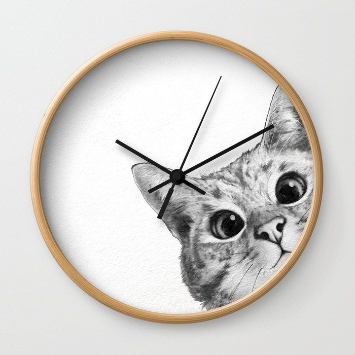 Reloj de pared con fondo de un gatito