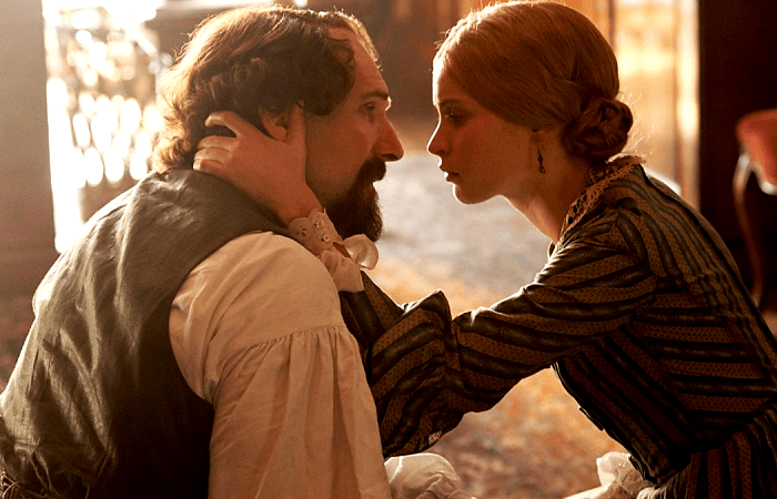 escena de the invisible woman